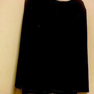 2 pcs/MAX STUDIO LONDON/Elegant Black. Top has long sleeves size L